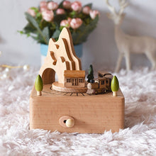 Charger l'image dans la galerie, Boîte à musique magnétique train enfant